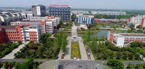 成都鐵路技工學(xué)校2020年招生計劃