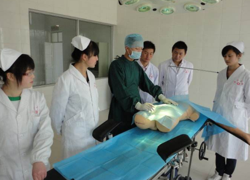  貴州省貴陽市衛(wèi)校招生_ 貴陽衛(wèi)校2020年報(bào)名指南