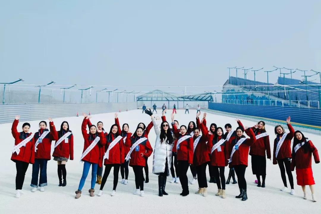 青島恒星科技學院旅游學院在世界城市旅游小姐中國區(qū)總決賽中榮獲佳績