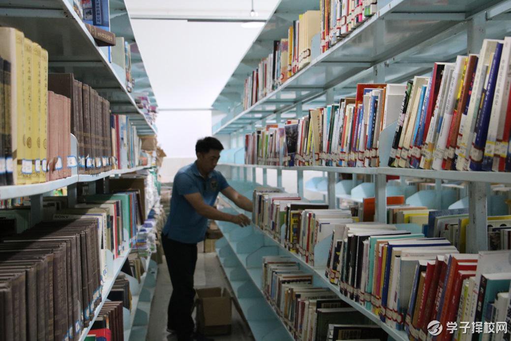 讀書正當時，清渠活水來——中央檔案館國家檔案局捐贈圖書正式開放