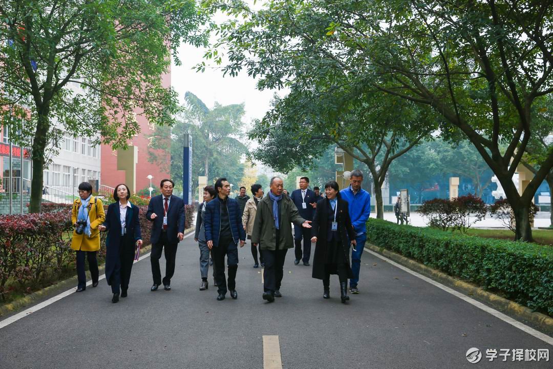 艱苦奮斗，追求卓越——北京市教育委員會考察團來校考察交流