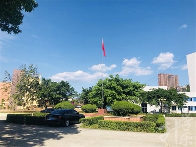 四川國盛技工學校