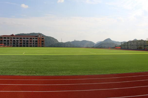  貴陽(yáng)哪家私立民辦學(xué)校好點(diǎn)？_貴州城市職業(yè)學(xué)院簡(jiǎn)介