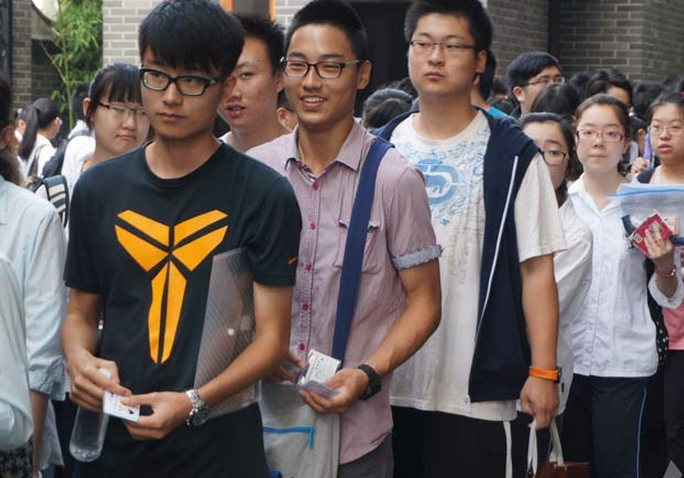 上海高考錄取通知書發(fā)放時間及郵政快遞EMS官網查詢