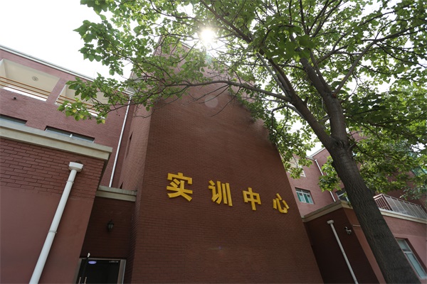 山東廣達技工學校環(huán)境怎么樣？