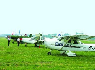 成都市航空學(xué)校航空服務(wù)專業(yè)初中起點五年制大專介紹
