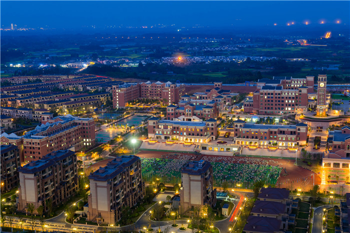 高中生:成都市實用工程計算機技術(shù)學(xué)校2020年招生簡介