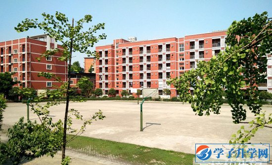 成都市機(jī)械高級(jí)技工學(xué)校2020年四川汽修學(xué)校排名解讀
