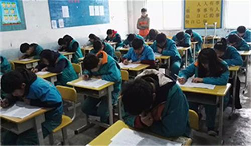 青島廣播電視中專初中上可以報名嗎？學(xué)校怎么樣？