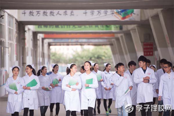 綿陽(yáng)的學(xué)生可以去讀成都華西衛(wèi)校嗎