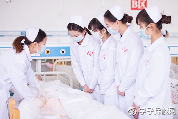 綿陽(yáng)的學(xué)生可以去讀成都華西衛(wèi)校嗎