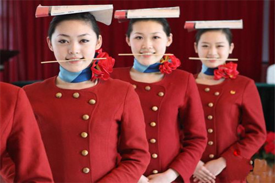 女生學(xué)什么專業(yè)要看哪些方面？
