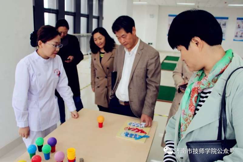 濟南市技師學院醫(yī)藥與化學工程系舉行“技能競賽月”系列活動