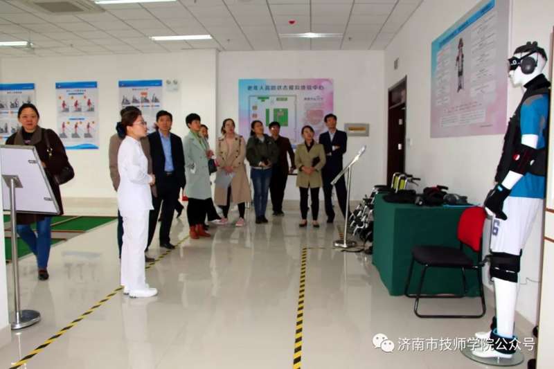 濟南市技師學院醫(yī)藥與化學工程系舉行“技能競賽月”系列活動