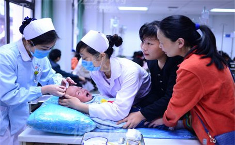 成都衛(wèi)校講述在涉外護(hù)理中需要注意哪些方面的問(wèn)題