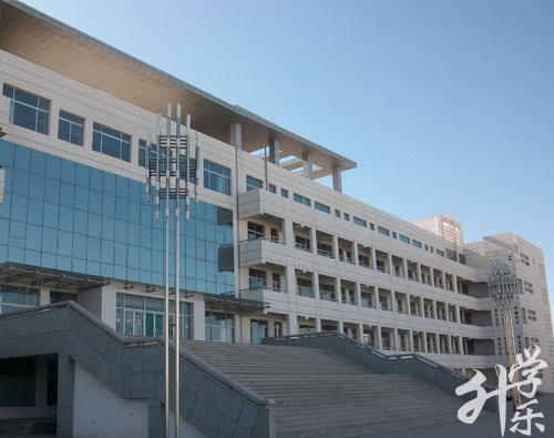 內(nèi)蒙古巴彥淖爾公辦中專學(xué)校排名'