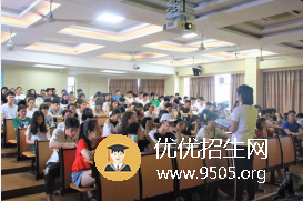 廣西體育高等?？茖W(xué)校學(xué)費及收費標(biāo)準(zhǔn)