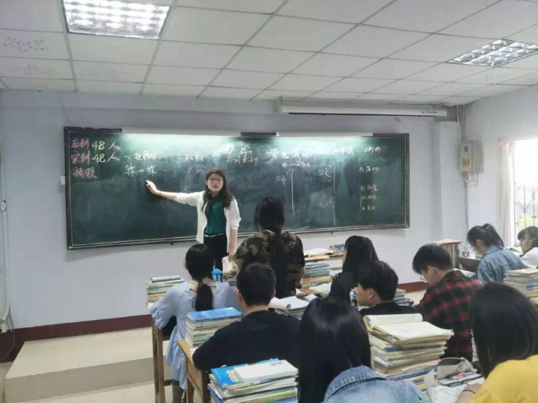 為什么大家春考都選擇煙臺天虹？