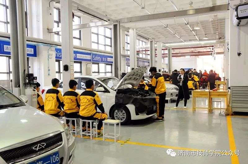 濟(jì)南市技師學(xué)院汽車工程學(xué)院舉行汽車技術(shù)專業(yè)技能大賽！