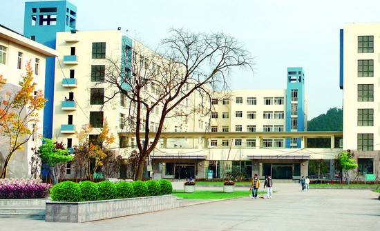 四川省廣元市高級(jí)職業(yè)中學(xué)學(xué)費(fèi)是多少錢及收費(fèi)標(biāo)準(zhǔn)