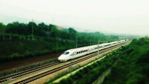  貴州航空鐵路中專學(xué)校：航空專業(yè)25萬(wàn)高薪人才缺口等待你的加入