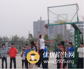 菏澤醫(yī)學(xué)?？茖W(xué)校招生簡章及招生要求