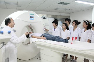 成都職高單招學(xué)校藥學(xué)專業(yè)