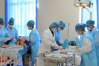 成都?？婆R床醫(yī)學(xué)就業(yè)形式