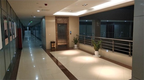 中國人民解放軍第四八零八工廠職業(yè)技術(shù)學(xué)校都開設(shè)了哪些專業(yè)？