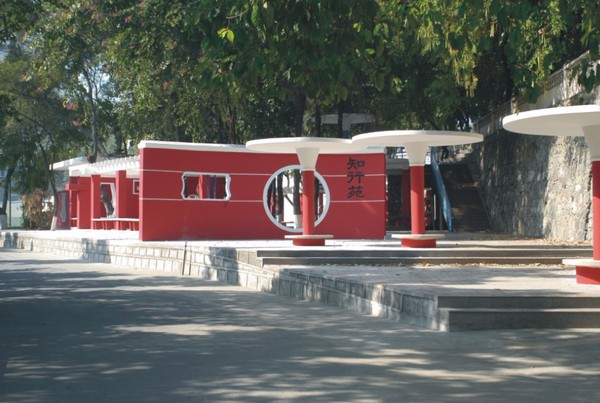 四川機電職業(yè)技術學院寢室宿舍條件與學校食堂環(huán)境圖片