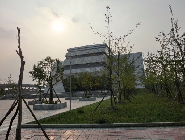 四川建筑職業(yè)技術學院寢室宿舍條件與學校食堂環(huán)境圖片