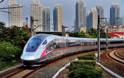  貴州中專學校報名費-貴陽市航空高鐵大專學校，拒絕隱形收費