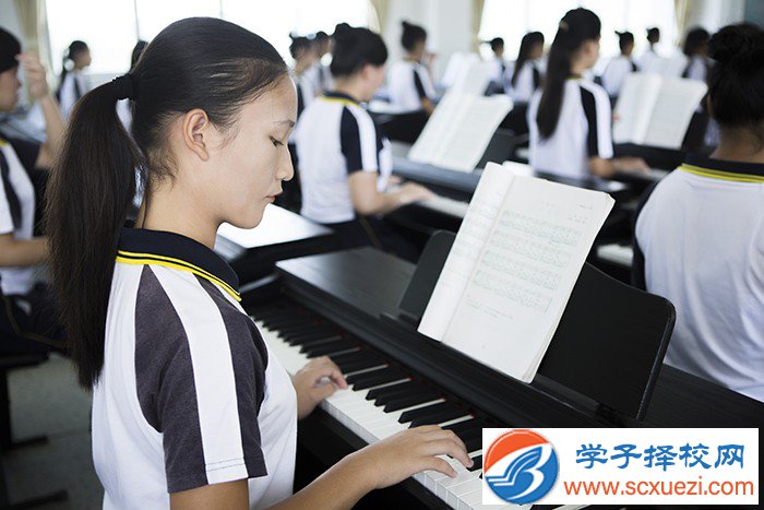 巴中中專學(xué)校都有什么專業(yè)適合女生