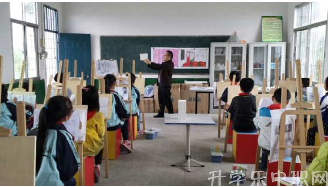 渠縣靜邊職業(yè)中學