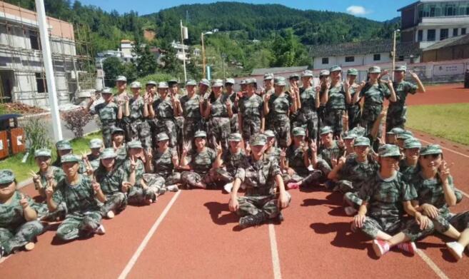 山東省陽谷軍校職教中心各大校區(qū)軍訓(xùn)全部完美收官！