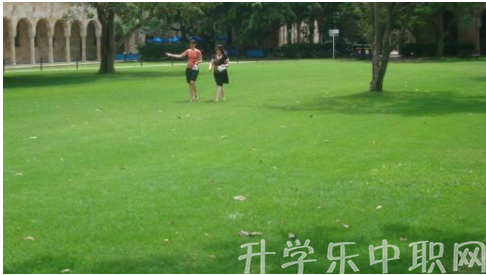 成都市育華職業(yè)學校