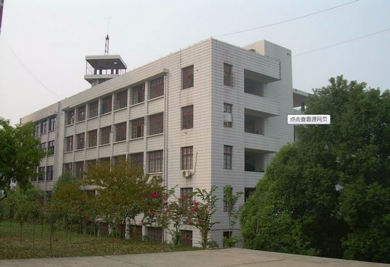 湖北三峽職業(yè)技術學院醫(yī)學院學校食堂環(huán)境與寢室宿舍介紹