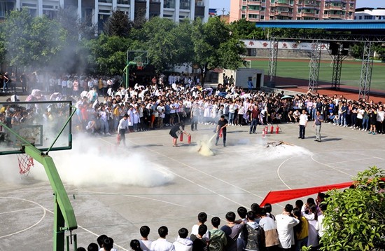 重慶市醫(yī)藥學(xué)校全國(guó)排名是多少，好不好？