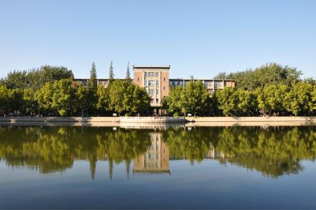 四川大學(xué)附設(shè)華西衛(wèi)生學(xué)校天府校區(qū)地址在哪兒？怎么乘車？