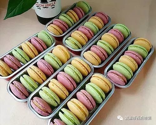 煙臺波絲蒂糕點培訓學校20天慕斯西點課程5月2日開課啦！