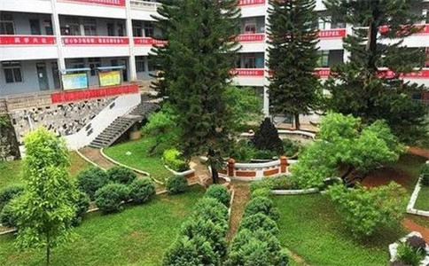 云南農(nóng)業(yè)職業(yè)技術學院五年制大專招生簡章