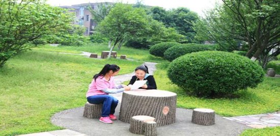 濟南幼兒師范高等專科學校招生老師QQ及電話