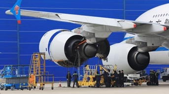 貴州省郵電學校：飛機維修前景和就業(yè)方向