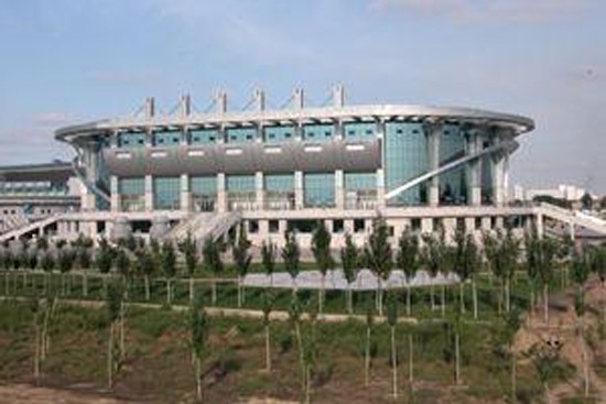 內(nèi)蒙古民族大學(xué)教育科學(xué)學(xué)院學(xué)校食堂環(huán)境與寢室宿舍介紹