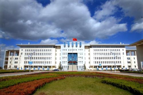 山東省城市服務(wù)技術(shù)學(xué)院酒店管理學(xué)院都開設(shè)有哪些專業(yè)？