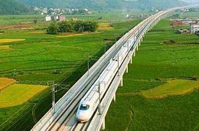 成都鐵路運(yùn)輸學(xué)校面向全國(guó)開啟定制班招生