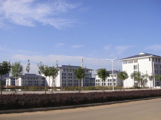 信陽職業(yè)技術(shù)學(xué)院醫(yī)學(xué)院在哪里？地址信息介紹
