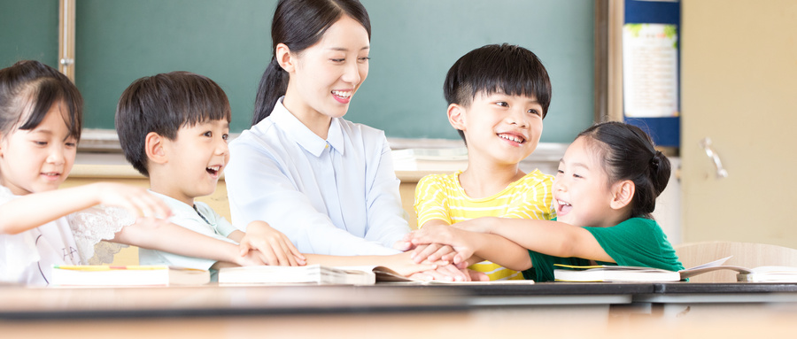 女生適合學(xué)什么專業(yè)？女生學(xué)哪些專業(yè)好就業(yè)？女生就業(yè)比較好的專業(yè)有哪些？