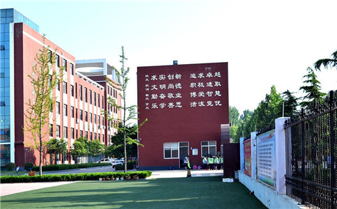 重慶松藻技工學(xué)校招生簡(jiǎn)章