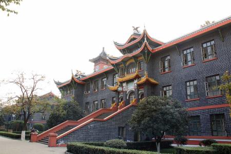 四川大學(xué)華西臨床醫(yī)學(xué)院校園環(huán)境介紹